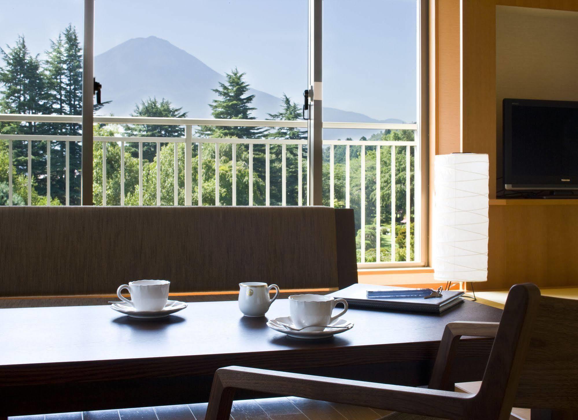 富士ビュ－ホテル 旅館 4*